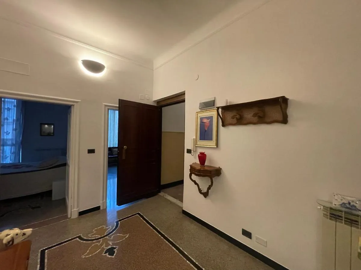 Casa Mozart Apartment Savona 0*,